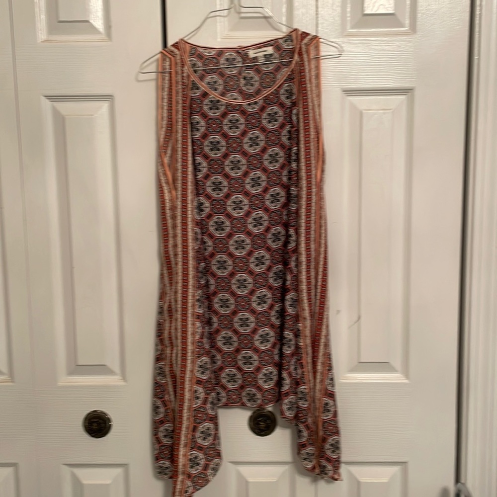 Max Studio sleeveless blouse